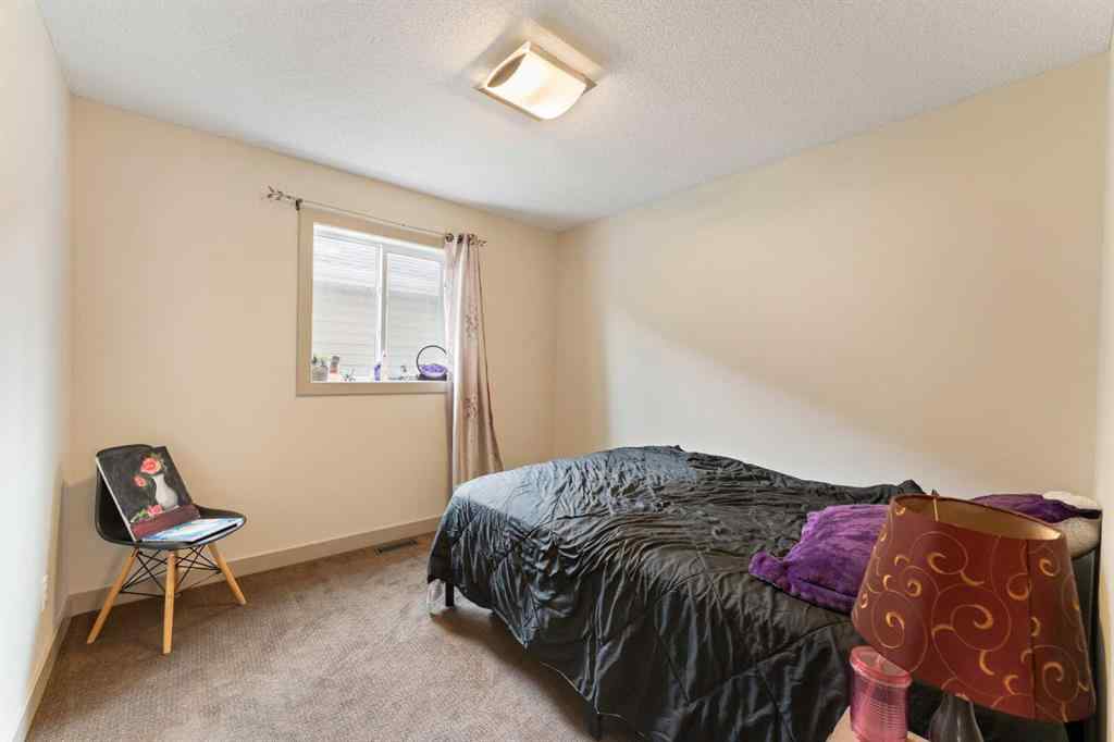 MLS® A2236945 - 166 Hillcrest Circle SW in Hillcrest Airdrie, Residential