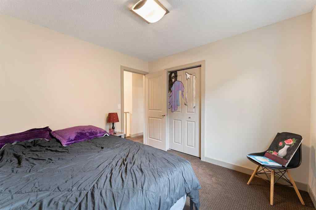 MLS® A2236945 - 166 Hillcrest Circle SW in Hillcrest Airdrie, Residential