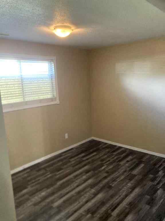 MLS® A2236989 - 4417B 47A Avenue  in Downtown Sylvan Lake, Residential