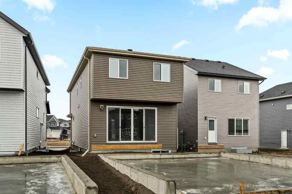 MLS® A2236992 - 1006 Chinook Winds Meadow SW in Chinook Gate Airdrie, Residential