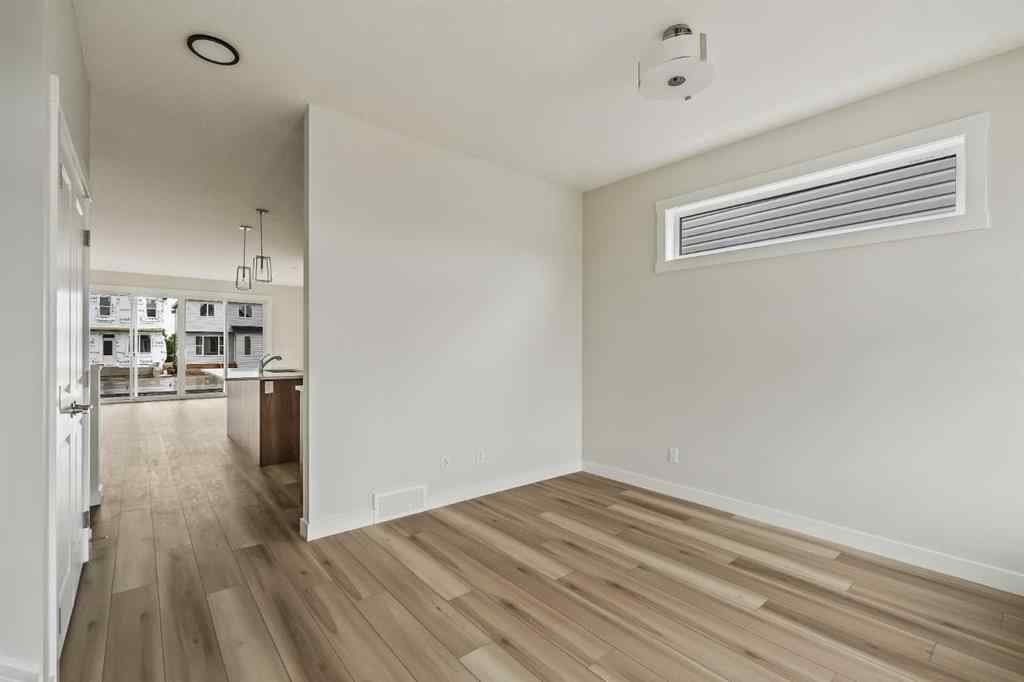 MLS® A2236992 - 1006 Chinook Winds Meadow SW in Chinook Gate Airdrie, Residential