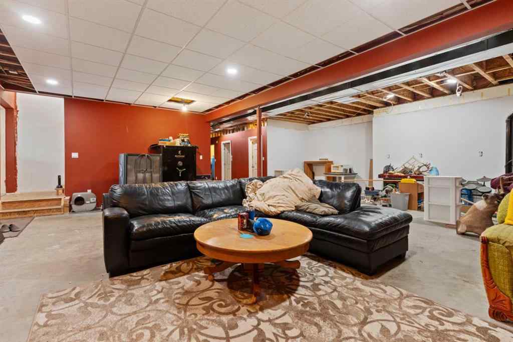 MLS® A2236993 - 43440 Range Road 113   in NONE Rural Flagstaff County, Residential