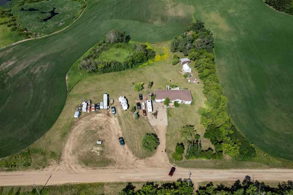 MLS® A2236993 - 43440 Range Road 113   in NONE Rural Flagstaff County, Residential