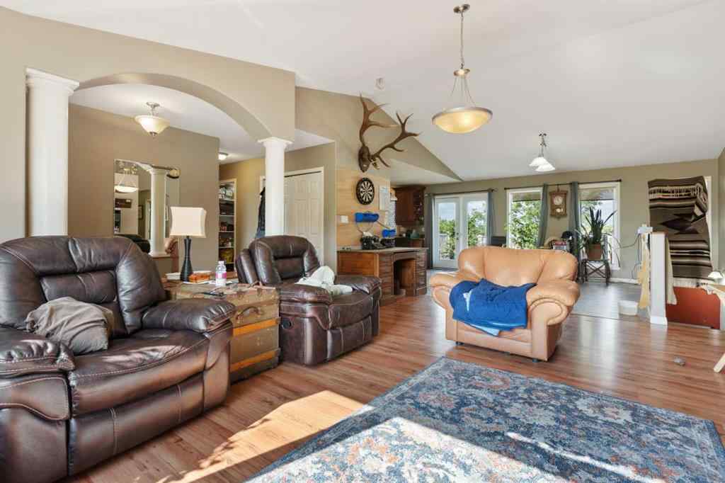 MLS® A2236993 - 43440 Range Road 113   in NONE Rural Flagstaff County, Residential