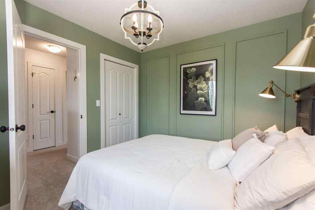 MLS® A2237030 - 152 Iverson Close  in Inglewood West Red Deer, Residential