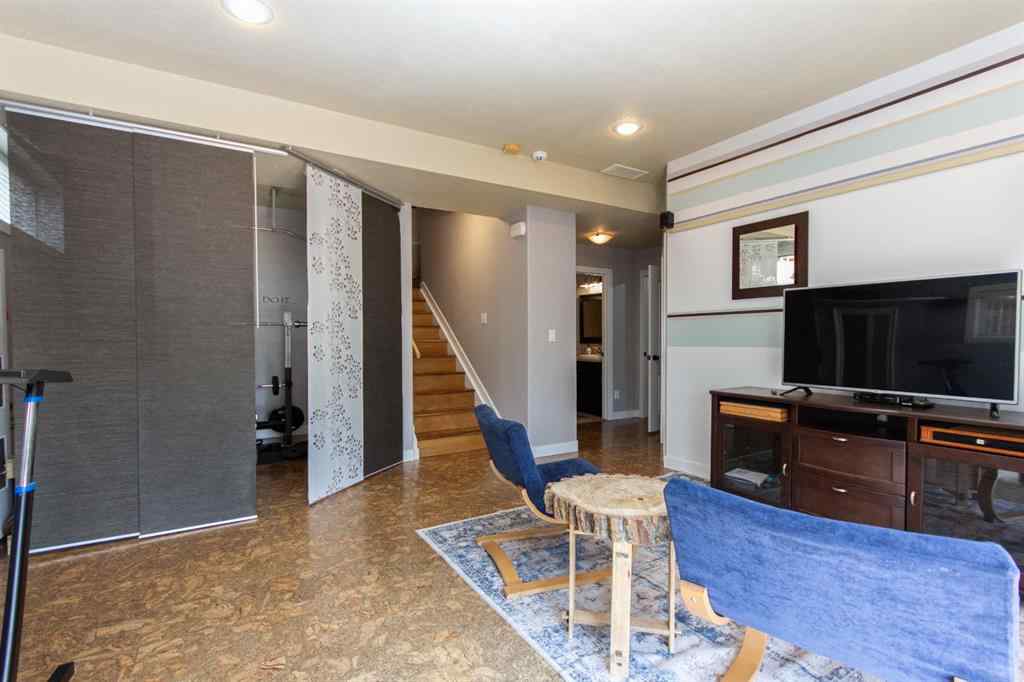 MLS® A2237030 - 152 Iverson Close  in Inglewood West Red Deer, Residential