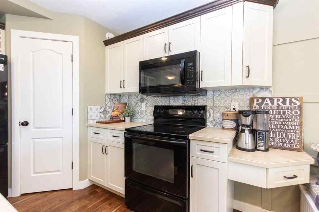 MLS® A2237030 - 152 Iverson Close  in Inglewood West Red Deer, Residential