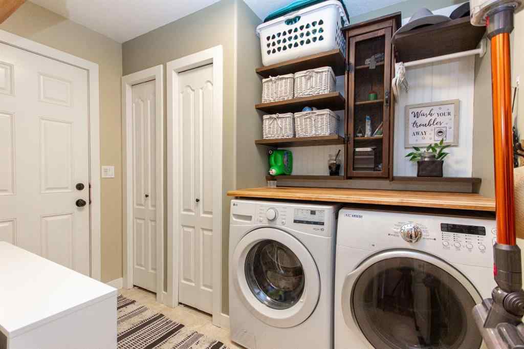 MLS® A2237030 - 152 Iverson Close  in Inglewood West Red Deer, Residential