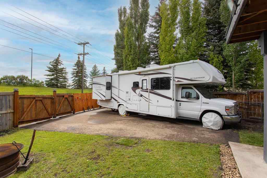 MLS® A2237037 - 131 Isherwood Close  in Ironstone Red Deer, Residential
