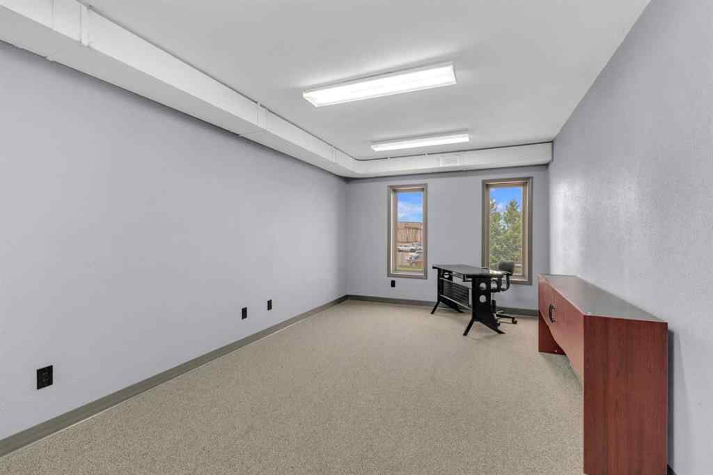 MLS® A2237046 - 3620 67 Street   in Southwest Industrial Park Ponoka, Commercial