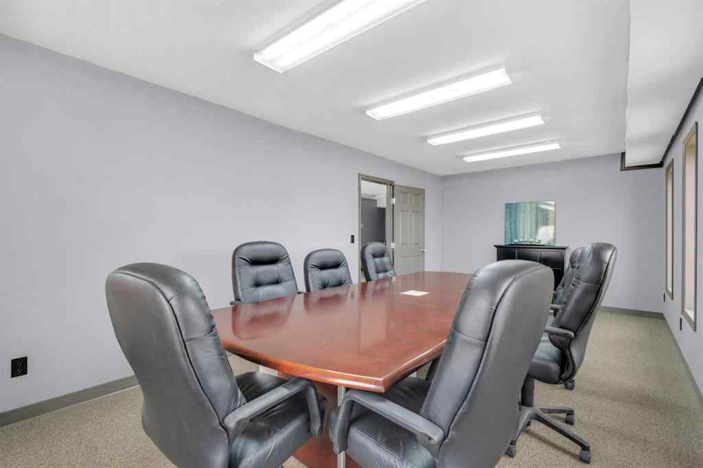 MLS® A2237046 - 3620 67 Street   in Southwest Industrial Park Ponoka, Commercial