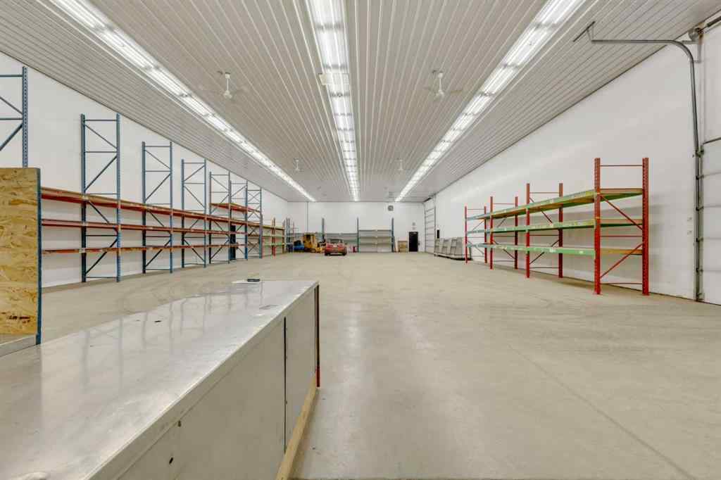 MLS® A2237046 - 3620 67 Street   in Southwest Industrial Park Ponoka, Commercial