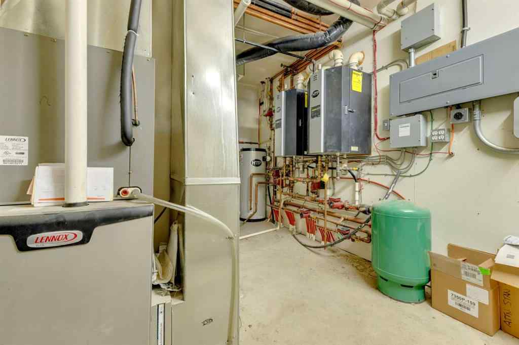 MLS® A2237046 - 3620 67 Street   in Southwest Industrial Park Ponoka, Commercial