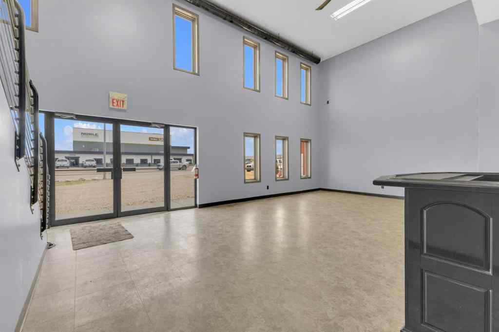 MLS® A2237046 - 3620 67 Street   in Southwest Industrial Park Ponoka, Commercial