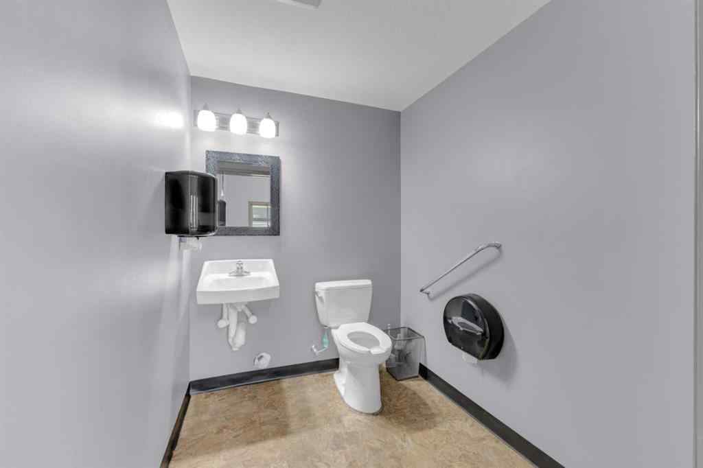 MLS® A2237046 - 3620 67 Street   in Southwest Industrial Park Ponoka, Commercial