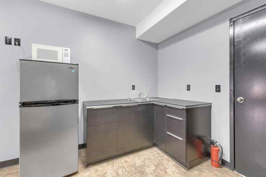 MLS® A2237046 - 3620 67 Street   in Southwest Industrial Park Ponoka, Commercial