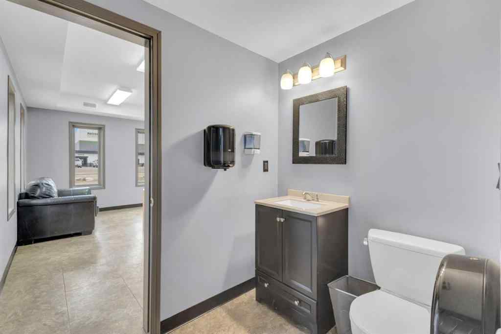 MLS® A2237046 - 3620 67 Street   in Southwest Industrial Park Ponoka, Commercial
