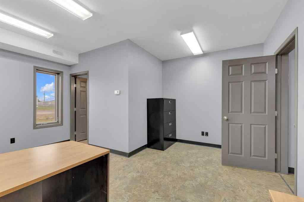 MLS® A2237046 - 3620 67 Street   in Southwest Industrial Park Ponoka, Commercial
