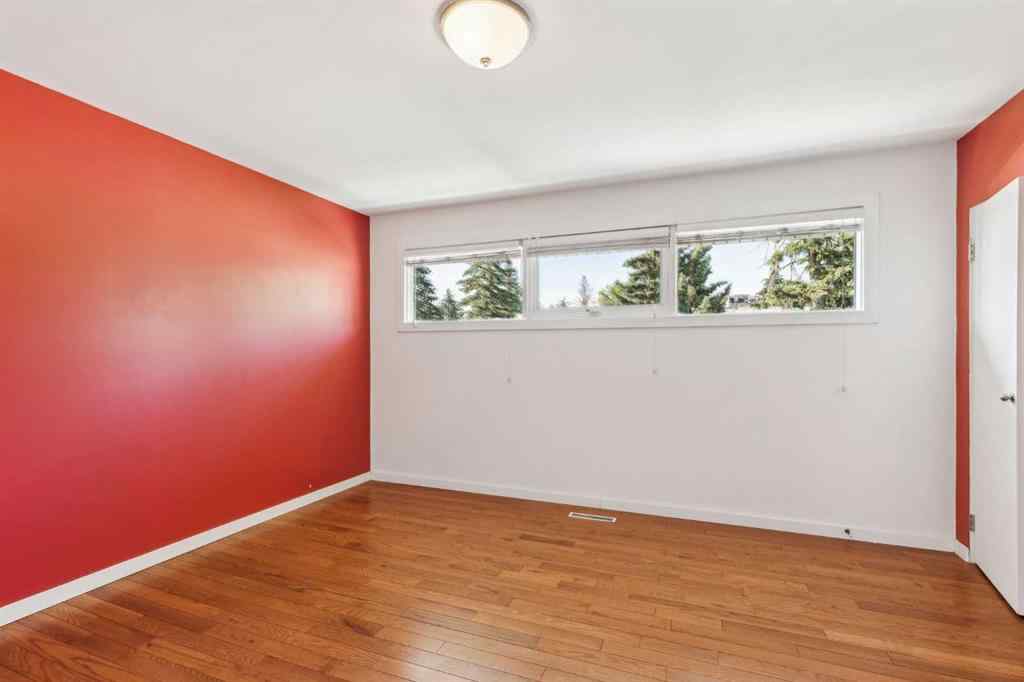 MLS® A2237047 - 608 32 Avenue NE in Winston Heights/Mountview Calgary, Residential