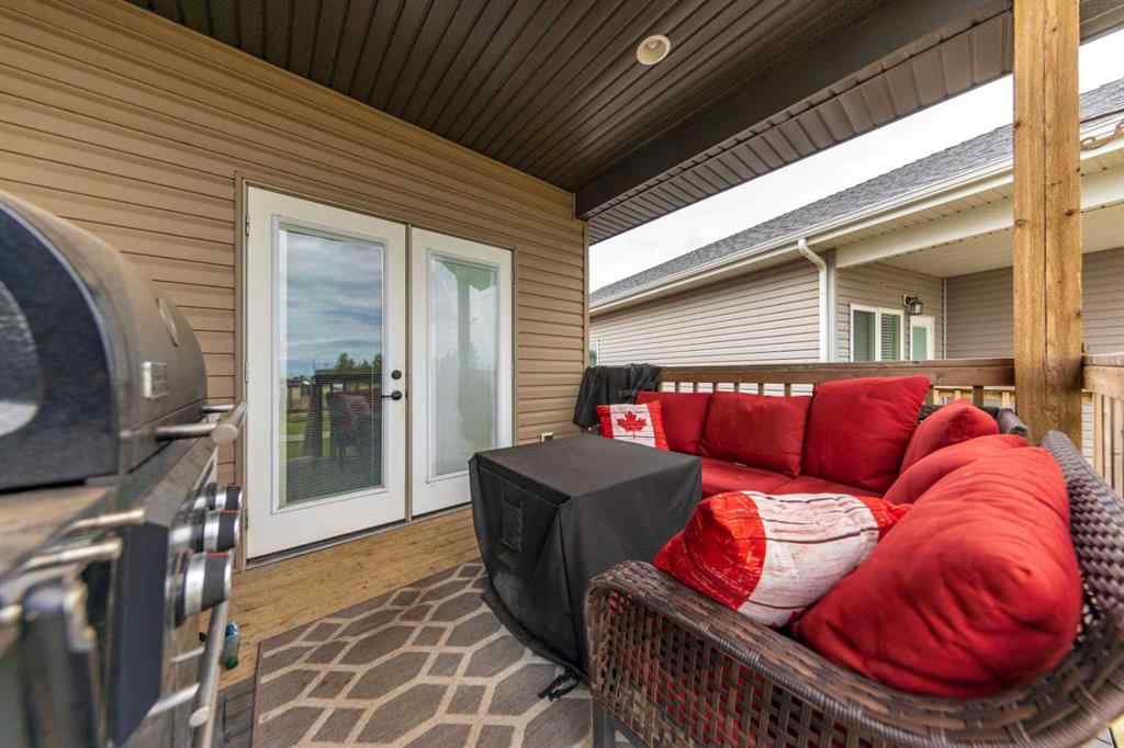 MLS® A2237075 - 4007 41 Avenue  in Larsen Grove Lloydminster, Residential