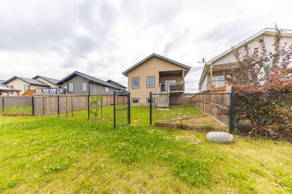 MLS® A2237075 - 4007 41 Avenue  in Larsen Grove Lloydminster, Residential