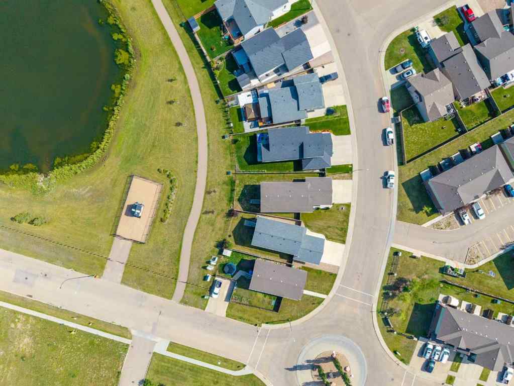 MLS® A2237075 - 4007 41 Avenue  in Larsen Grove Lloydminster, Residential