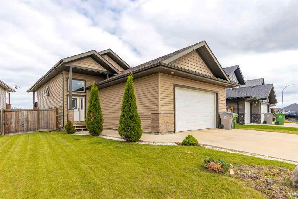 MLS® A2237075 - 4007 41 Avenue  in Larsen Grove Lloydminster, Residential