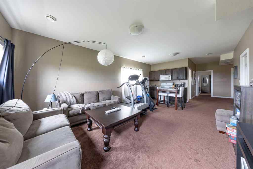 MLS® A2237075 - 4007 41 Avenue  in Larsen Grove Lloydminster, Residential