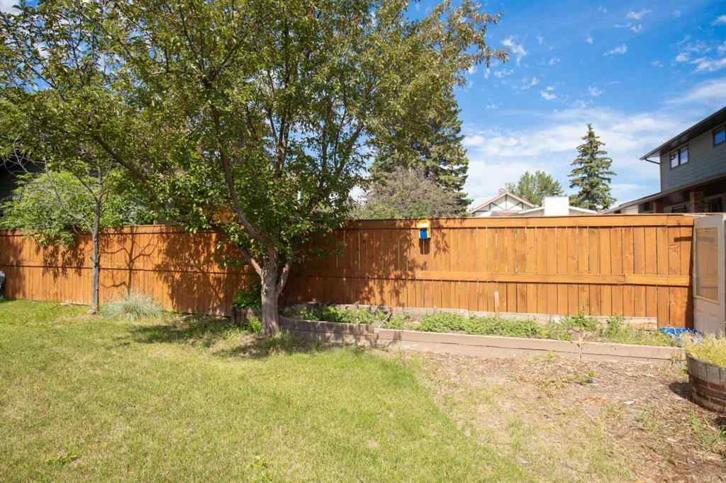 MLS® A2237077 - 255 Piper Drive  in Pines Red Deer, Residential