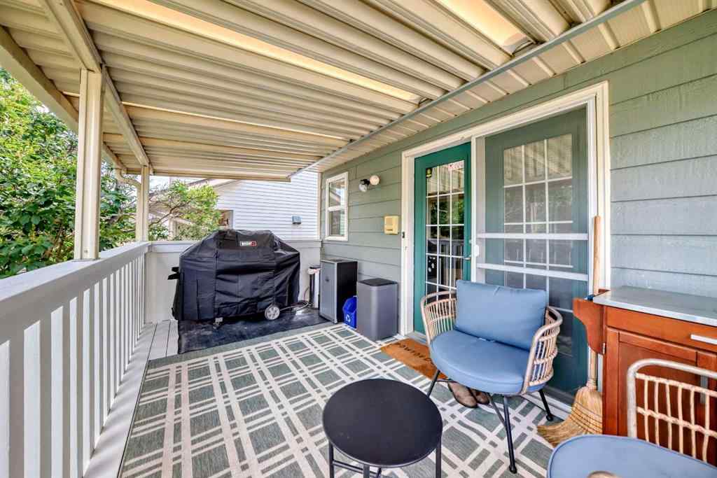 MLS® A2237084 - 60 Sunlake Road SE in Sundance Calgary, Residential