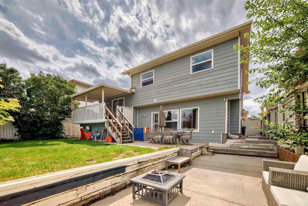 MLS® A2237084 - 60 Sunlake Road SE in Sundance Calgary, Residential