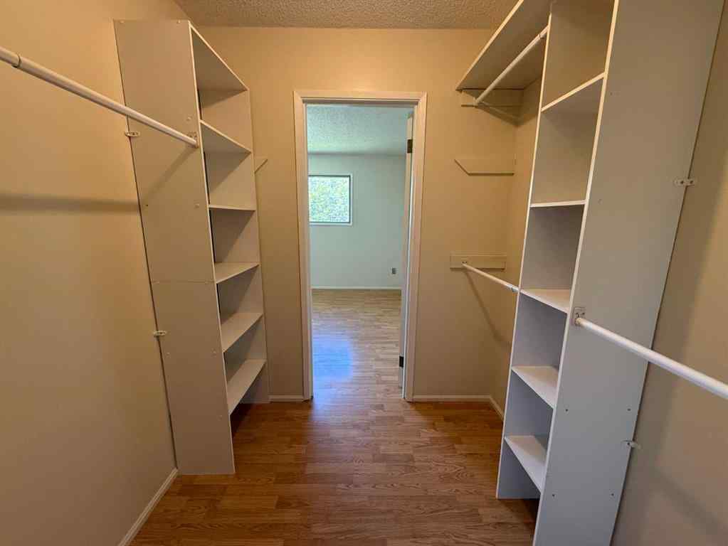 MLS® A2237092 - 4206, 4208 44 Street   in Riverside Ponoka, Residential
