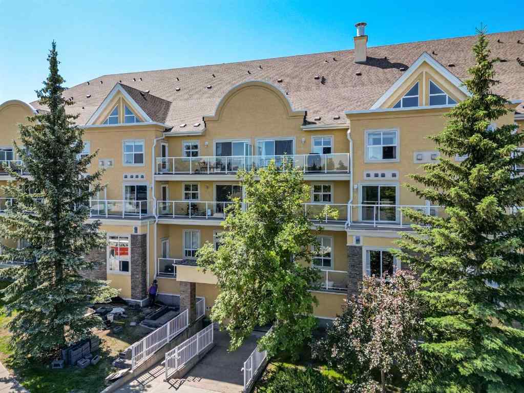 MLS® A2237094 - Unit #303 1631 28 Avenue SW in South Calgary Calgary, Residential