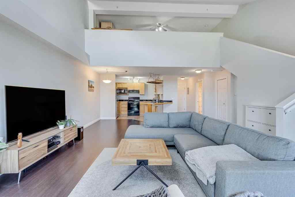 MLS® A2237094 - Unit #303 1631 28 Avenue SW in South Calgary Calgary, Residential