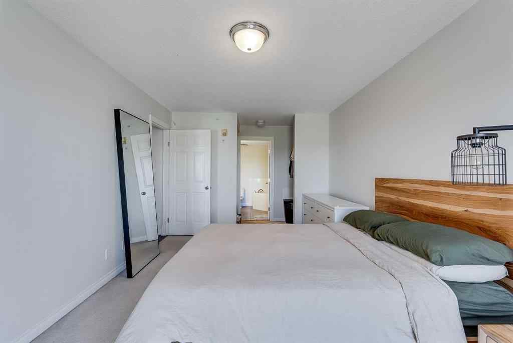 MLS® A2237094 - Unit #303 1631 28 Avenue SW in South Calgary Calgary, Residential