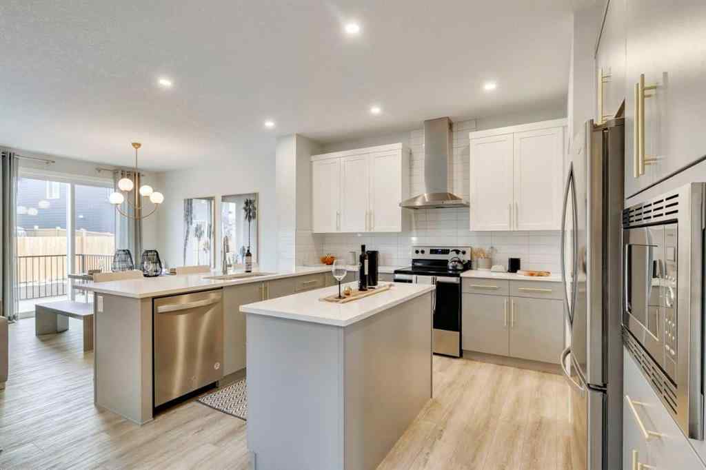 MLS® A2237096 - 306 Hotchkiss Manor SE in Hotchkiss Calgary, Residential