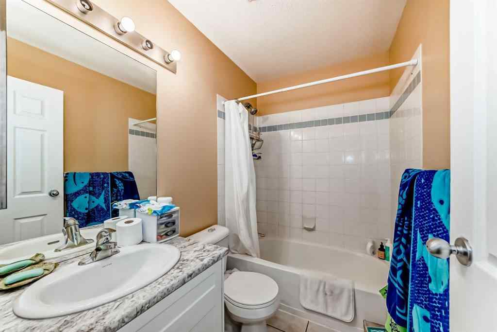 MLS® A2237108 - Unit #33 2033 Edenwold Heights NW in Edgemont Calgary, Residential