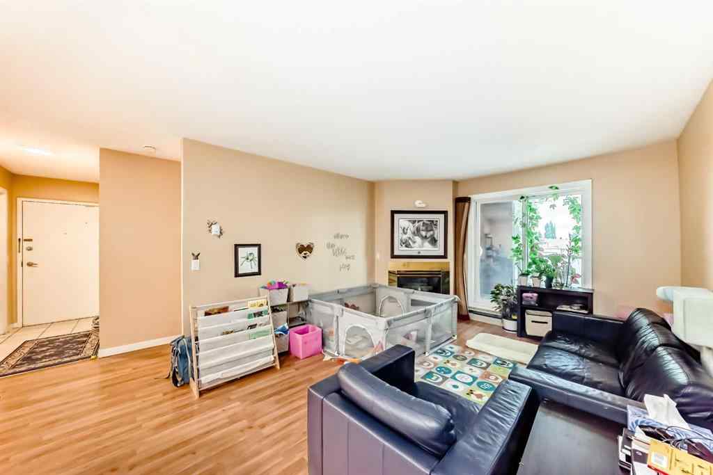 MLS® A2237108 - Unit #33 2033 Edenwold Heights NW in Edgemont Calgary, Residential