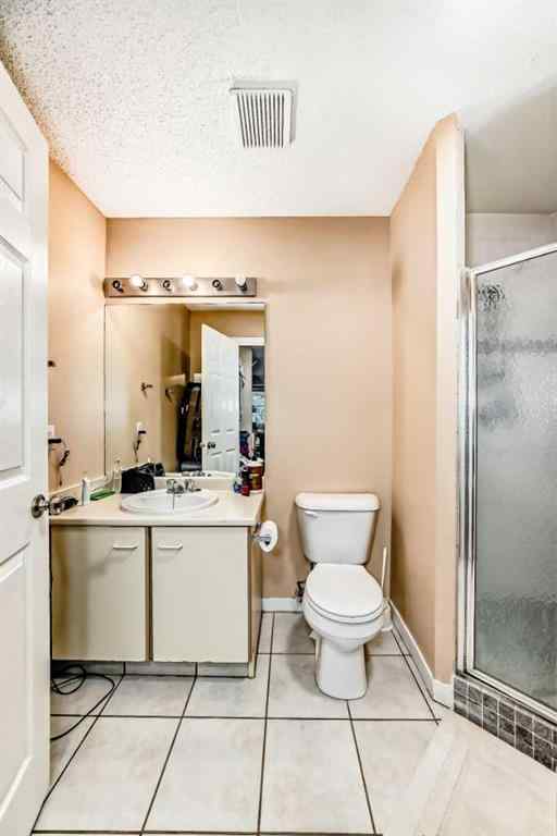 MLS® A2237108 - Unit #33 2033 Edenwold Heights NW in Edgemont Calgary, Residential