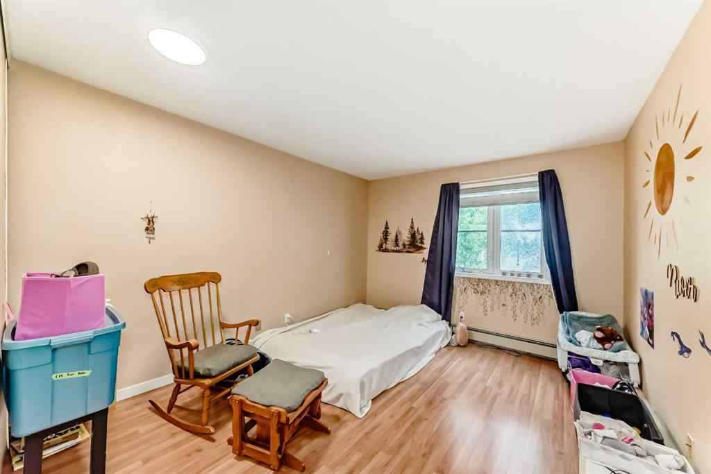 MLS® A2237108 - Unit #33 2033 Edenwold Heights NW in Edgemont Calgary, Residential