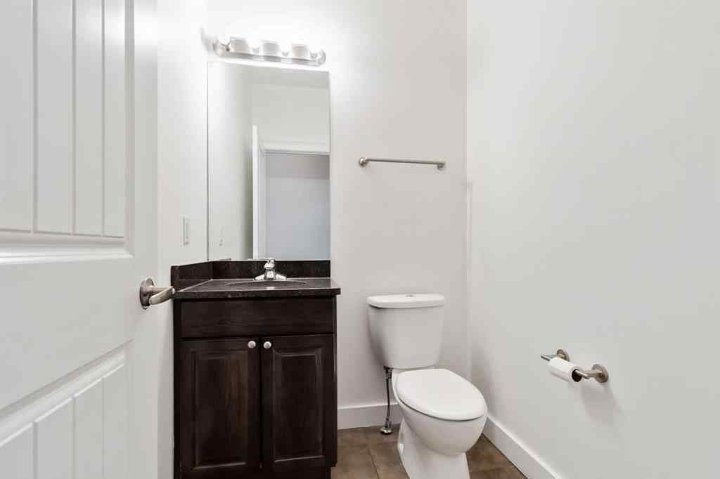 MLS® A2237110 - 172 GRAVELSTONE Way  in Stonecreek Fort McMurray, Residential