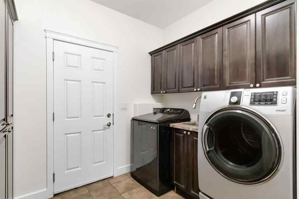MLS® A2237110 - 172 GRAVELSTONE Way  in Stonecreek Fort McMurray, Residential