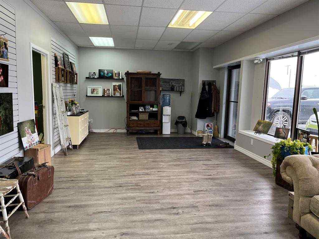 MLS® A2237118 - 114 1 Avenue  in NONE Maidstone, Commercial