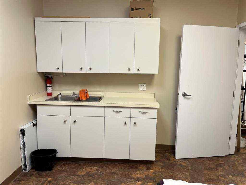 MLS® A2237118 - 114 1 Avenue  in NONE Maidstone, Commercial