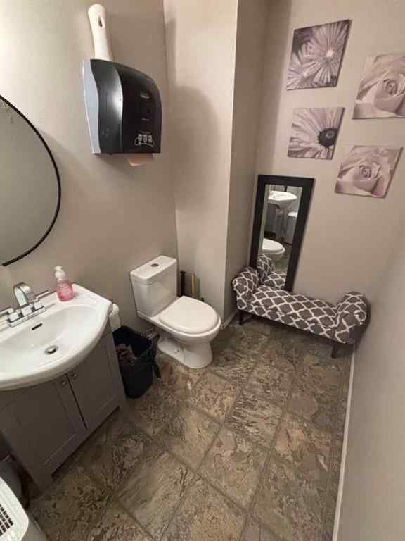 MLS® A2237127 - 305 Main Street  in NONE Trochu, Commercial