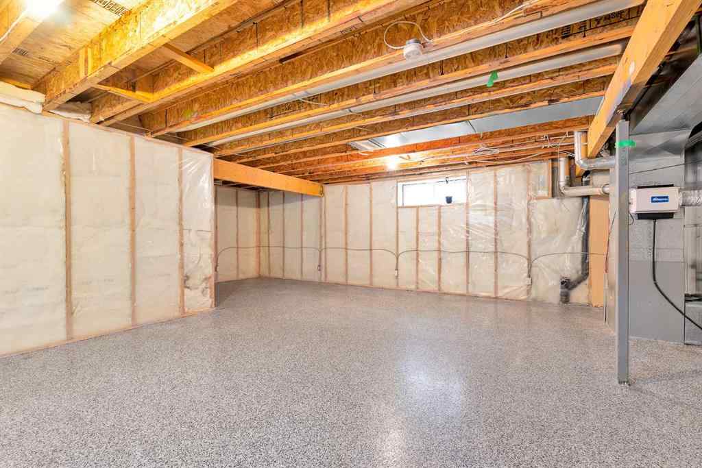 MLS® A2237131 - 324 New Brighton Place SE in New Brighton Calgary, Residential