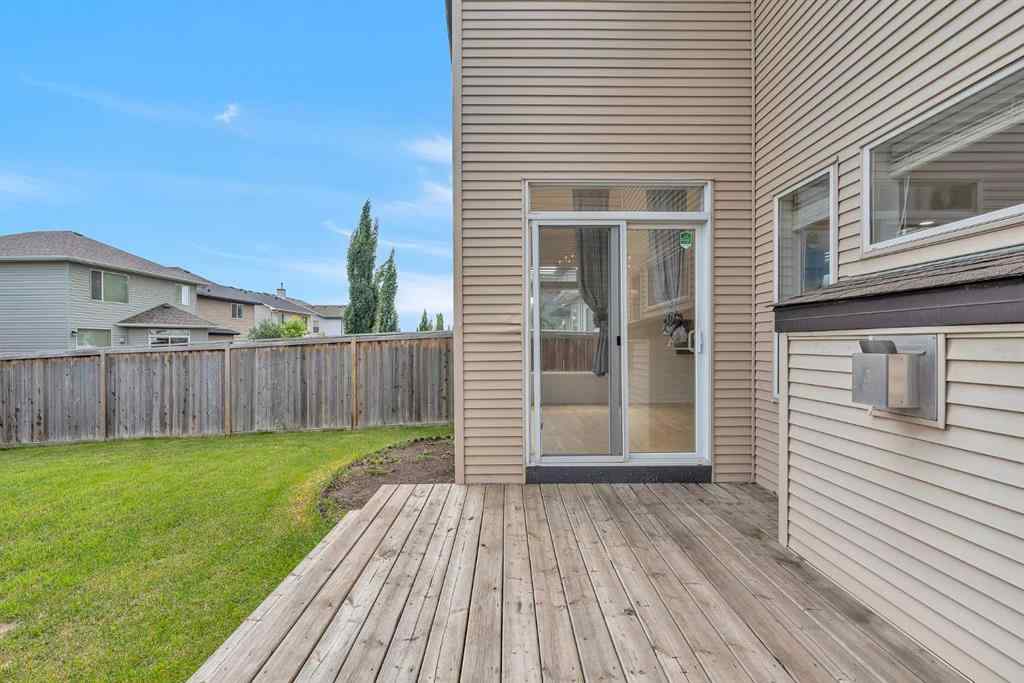 MLS® A2237131 - 324 New Brighton Place SE in New Brighton Calgary, Residential