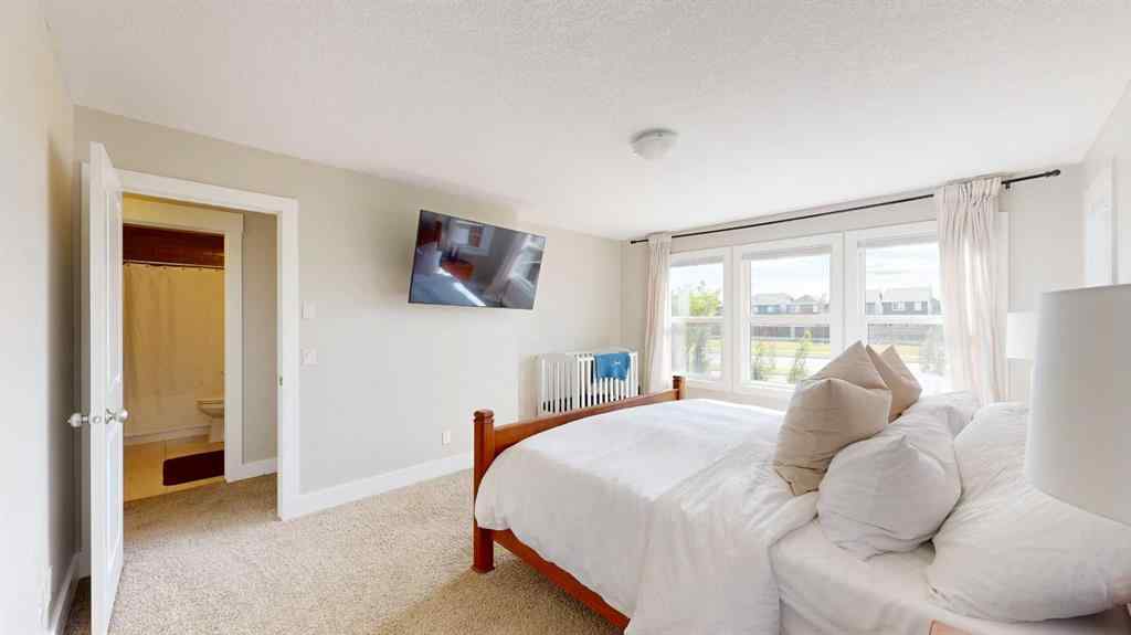MLS® A2237138 - 198 Mahogany Passage SE in Mahogany Calgary, Residential