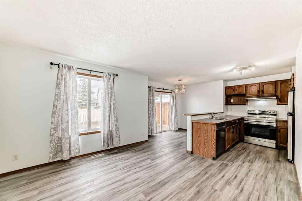 MLS® A2237152 - 52 Saddleback Way NE in Saddle Ridge Calgary, Residential