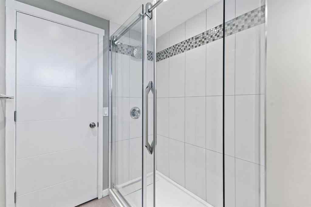 MLS® A2237163 - 20 Gissing Drive SW in Glamorgan Calgary, Residential